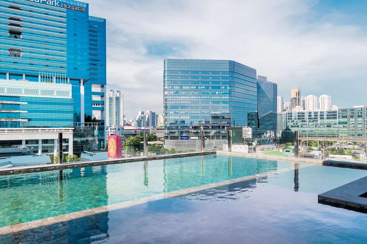 Seekers Finders Rama IV Hotel Surestay Collection By BW Bangkok Exterior foto