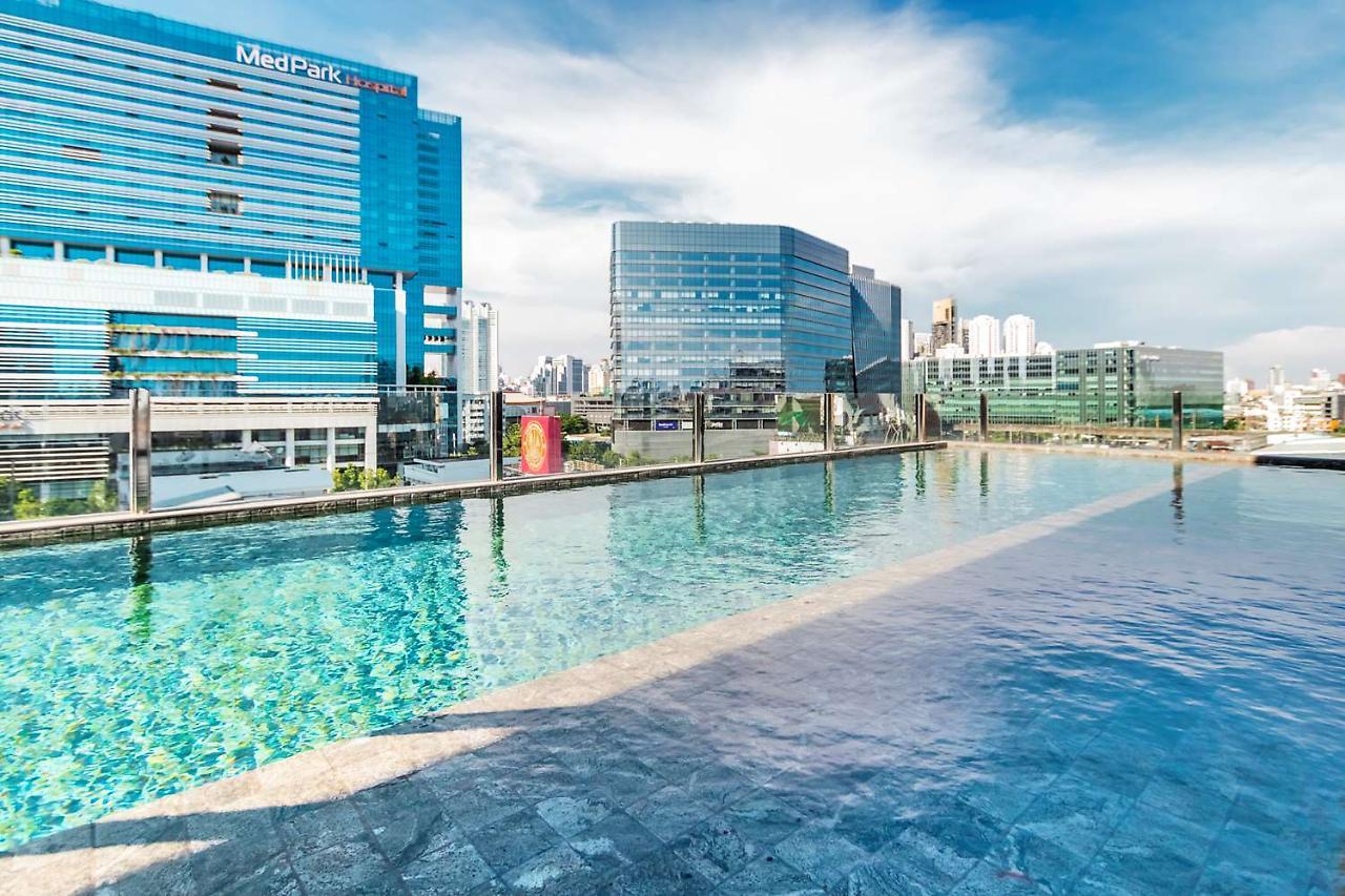 Seekers Finders Rama IV Hotel Surestay Collection By BW Bangkok Exterior foto